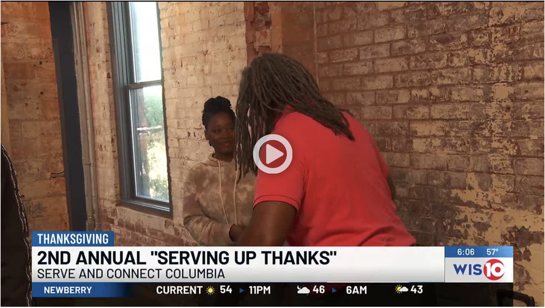 Volunteers deliver Thanksgiving meals through 2nd Annual Serving Up Thanks Initiative